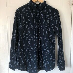 PERRY ELLIS Men’s Button-down Shirt